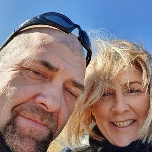 Meet your Posher, Sharon